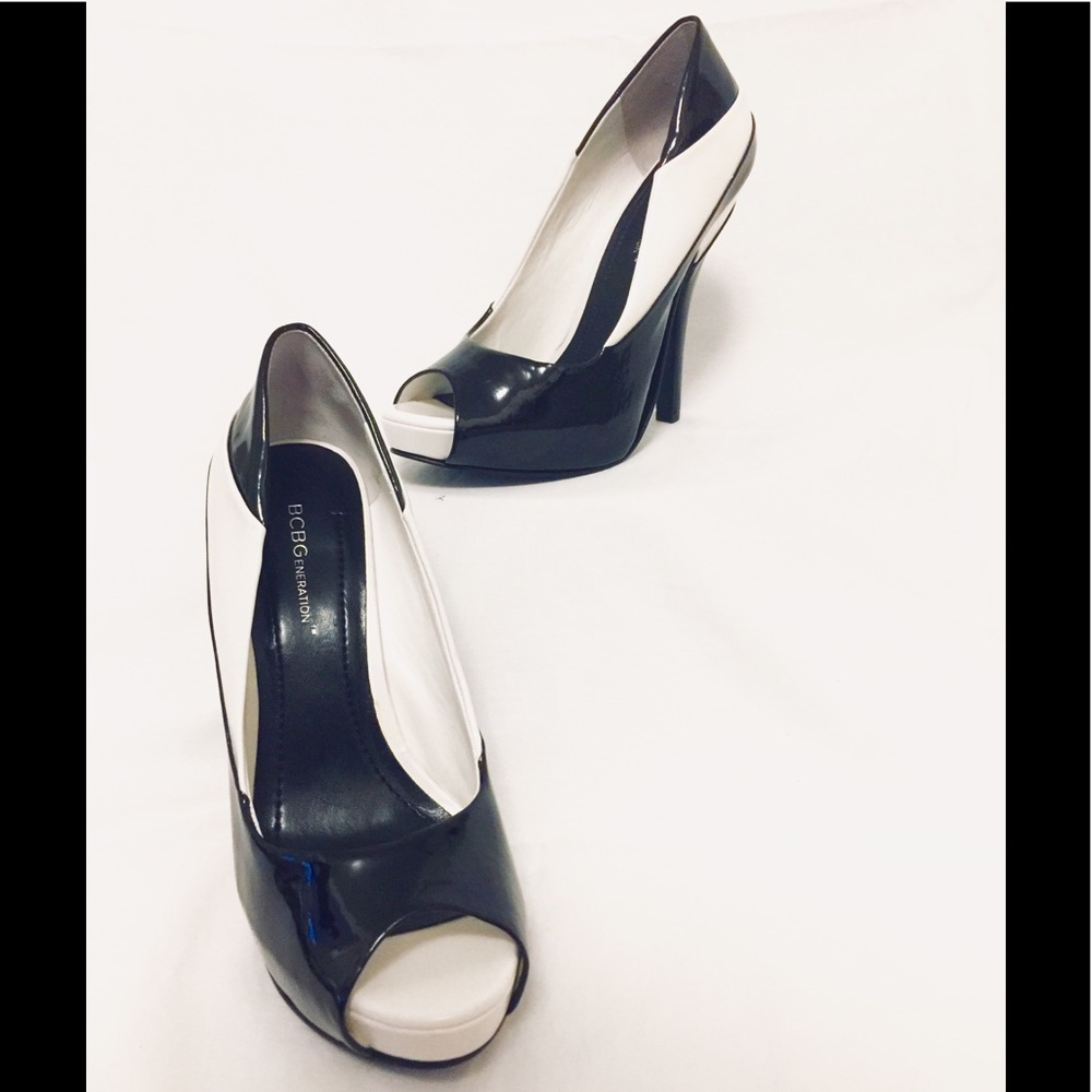 BCBGeneration tuxedo patent pumps NWOT